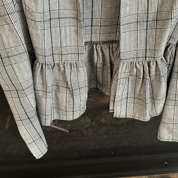 Puff sleeve peplum jacket blazer New!! Gorgeous - Picture 2 of 4